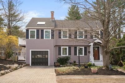 32 Barbara Road - Photo 1