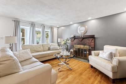 11 Grover Ave - Photo 1