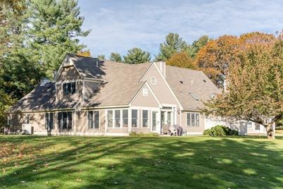 8 Pickman Dr #8 - Photo 1