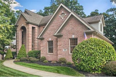 163 Oakview Dr, Cranberry Township, PA 16066 - Photo 1