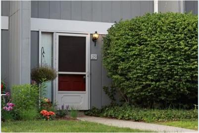 555 Russell Rd #D25 - Photo 1