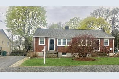 33 Oxford Rd 33 Norwood Ma 02062 Mls 72489180 Coldwell Banker