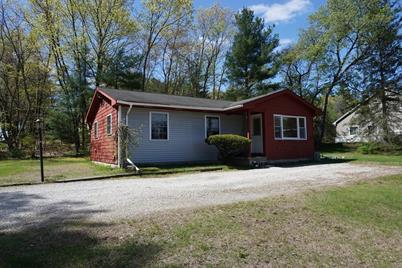 19 Sculley Rd Ayer Ma 01432 Mls 72500478 Coldwell Banker
