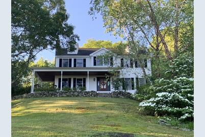 65 Farm Hill Rd Wrentham Ma 02093 Mls 72520355 Coldwell Banker