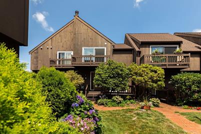10 Bowsprit Ln #10 - Photo 1