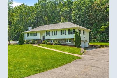 17 Bakers Hill Rd - Photo 1