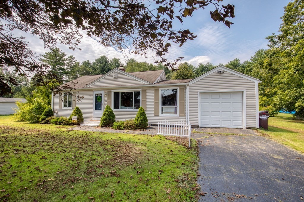 566 Southampton Rd, Westfield, MA 01085 - MLS 72888500 - Coldwell Banker