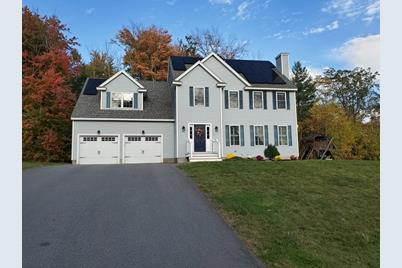 37 Hemlock Drive - Photo 1