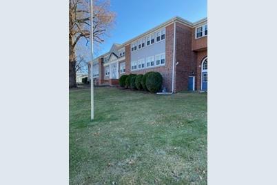 210 Washington St #6 - Photo 1