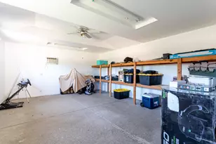 16046 Redondo Dr, Tracy, CA 95304 - Photo 37