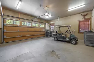 12472 Villa Ct, Truckee, CA 96161 - Photo 39