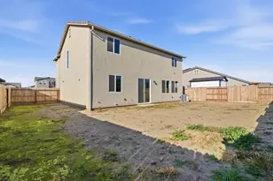 1860 Trinity Ct, Los Banos, CA 93635 - Photo 27