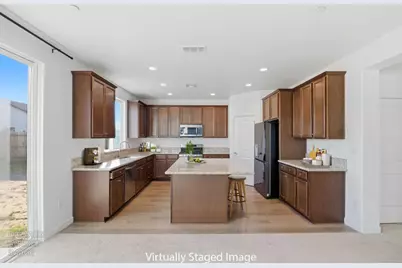 1860 Trinity Court, Los Banos, CA 93635 - Photo 5