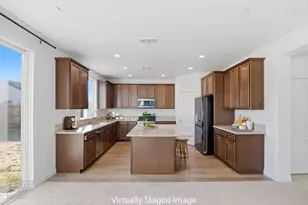 1860 Trinity Ct, Los Banos, CA 93635 - Photo 5