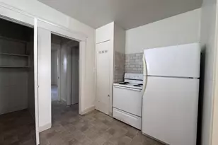 11 E Geary St, Stockton, CA 95204 - Photo 9