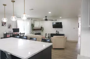 7224 W Arutas Dr, North Highlands, CA 95660 - Photo 9