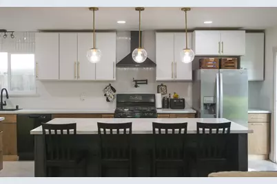 7224 W Arutas Drive, North Highlands, CA 95660 - Photo 5