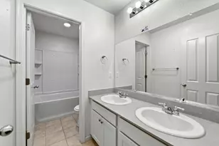 8217 Kossum Wy, Elk Grove, CA 95624 - Photo 33
