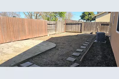 1717 E 13th Street, Stockton, CA 95206 - Photo 3