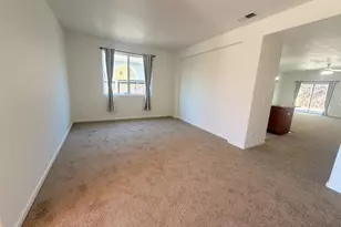 1717 E 13th St, Stockton, CA 95206 - Photo 7