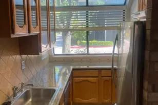 8667 Mariners Dr Dr, Stockton, CA 95219 - Photo 3