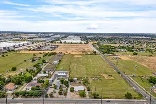 3639 S Pock Ln, Stockton, CA 95205 - Photo 13
