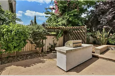 6472 Brook Hollow Circle, Stockton, CA 95219 - Photo 25