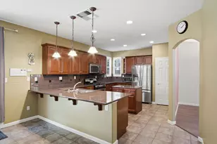6674 Crestview Cir, Stockton, CA 95219 - Photo 17