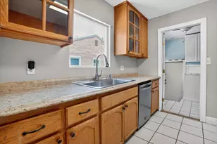 1670 W Poplar St, Stockton, CA 95203 - Photo 17