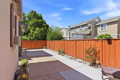 415 N Ventura Street, Mountain House, CA 95391 - Photo 37