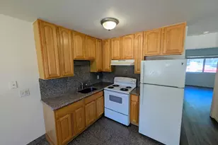126 E Jamestown St, Stockton, CA 95207 - Photo 11