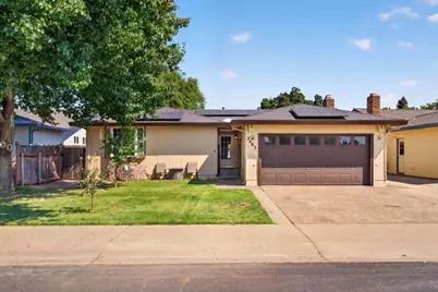 2403 Tejon Street, Lodi, CA 95242 - Photo 1