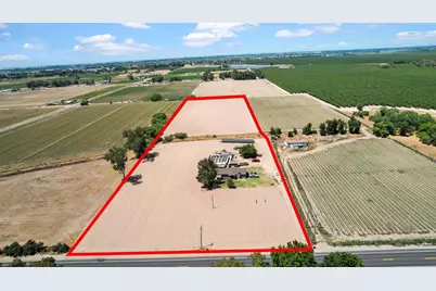 18862 State Highway 140, Stevinson, CA 95374 - Photo 1