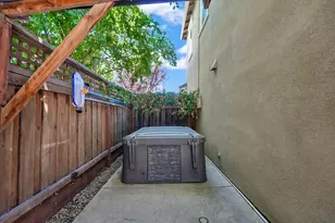 1164 Academy Dr, Lathrop, CA 95330 - Photo 27