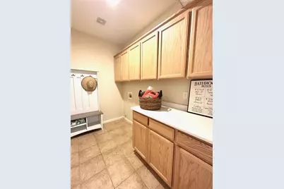 9408 Viridian Way, Elk Grove, CA 95624 - Photo 11