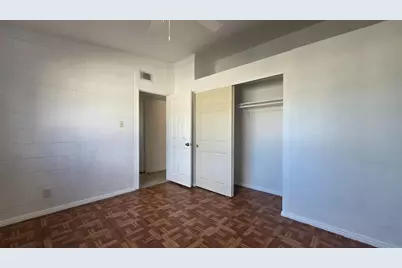 5725 Manmar Way, Sacramento, CA 95823 - Photo 17