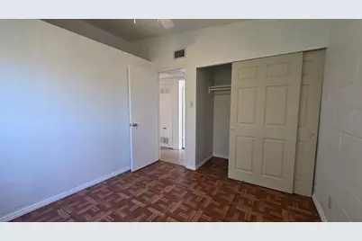 5725 Manmar Way, Sacramento, CA 95823 - Photo 15
