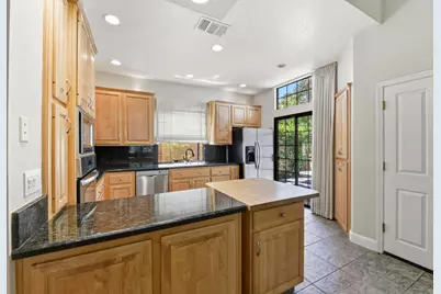 7419 Black Tree Lane, Citrus Heights, CA 95610 - Photo 17