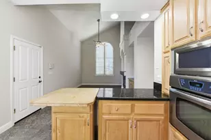 7419 Black Tree Ln, Citrus Heights, CA 95610 - Photo 21