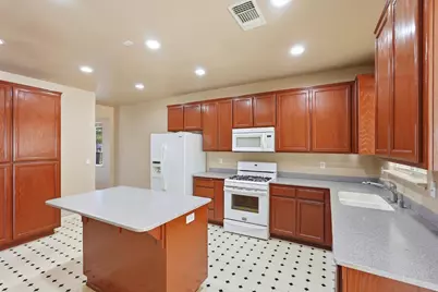 2579 Aurora Drive, Yuba City, CA 95991 - Photo 15