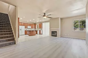 2579 Aurora Dr, Yuba City, CA 95991 - Photo 11