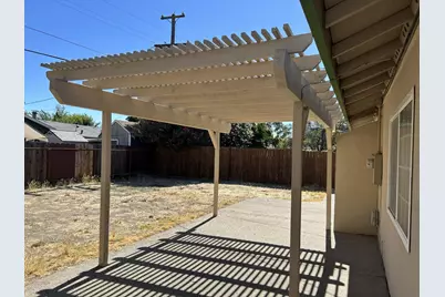 350 E 22nd Street, Tracy, CA 95376 - Photo 19