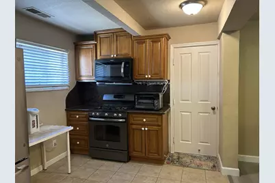 350 E 22nd Street, Tracy, CA 95376 - Photo 5