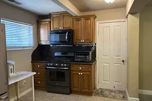350 E 22nd St, Tracy, CA 95376 - Photo 5