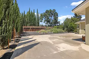 575 Buena Tierra Dr, Tracy, CA 95376 - Photo 37