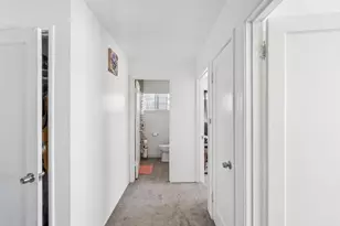 5207 Standish Rd, Sacramento, CA 95820 - Photo 9