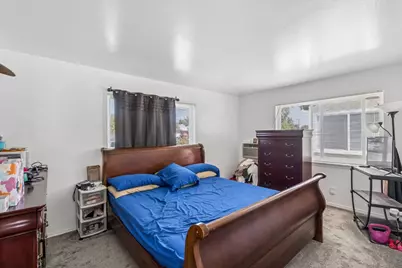 5207 Standish Rd, Sacramento, CA 95820 - Photo 13