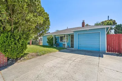 5207 Standish Rd, Sacramento, CA 95820 - Photo 1