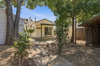 5417 8th Avenue, Sacramento, CA 95820 - Photo 23
