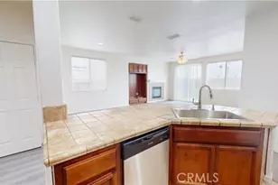 2555 S Lind, Fresno, CA 93725 - Photo 13
